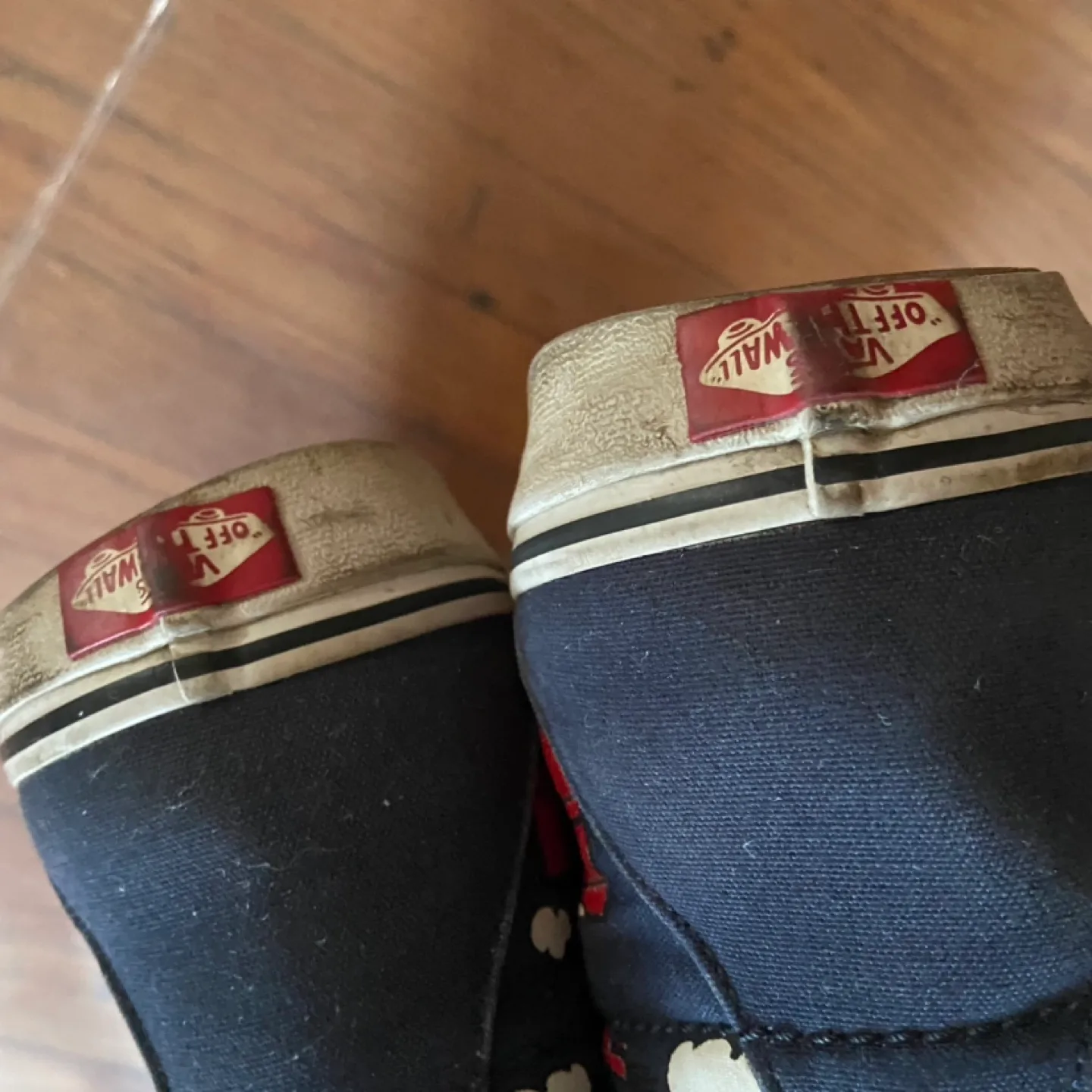 Vans Peanuts x Sk8-Hi Snoopy Flying Ace Mens Size 9 image indicator(5)