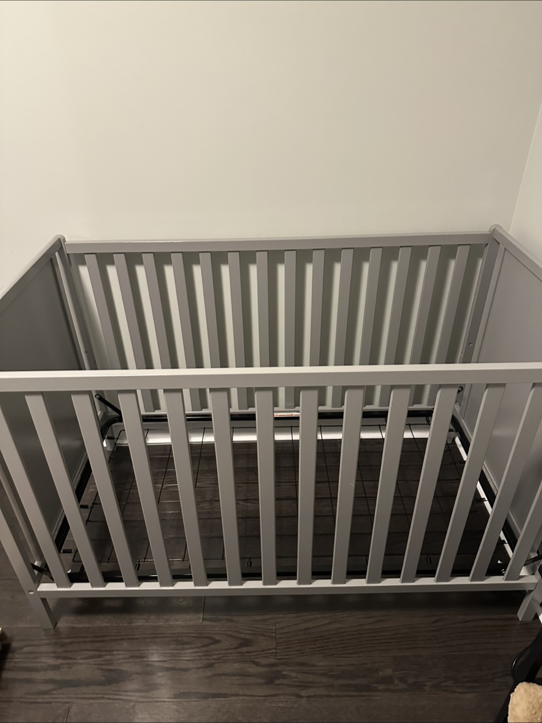 Delta Children Kendrick 4-in-1 Convertible Crib - Grey - photo 2