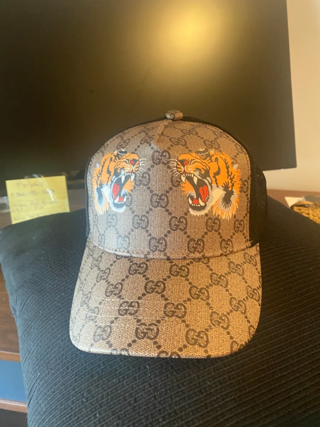 Gucci Tiger Print Baseball Cap image indicator(6)