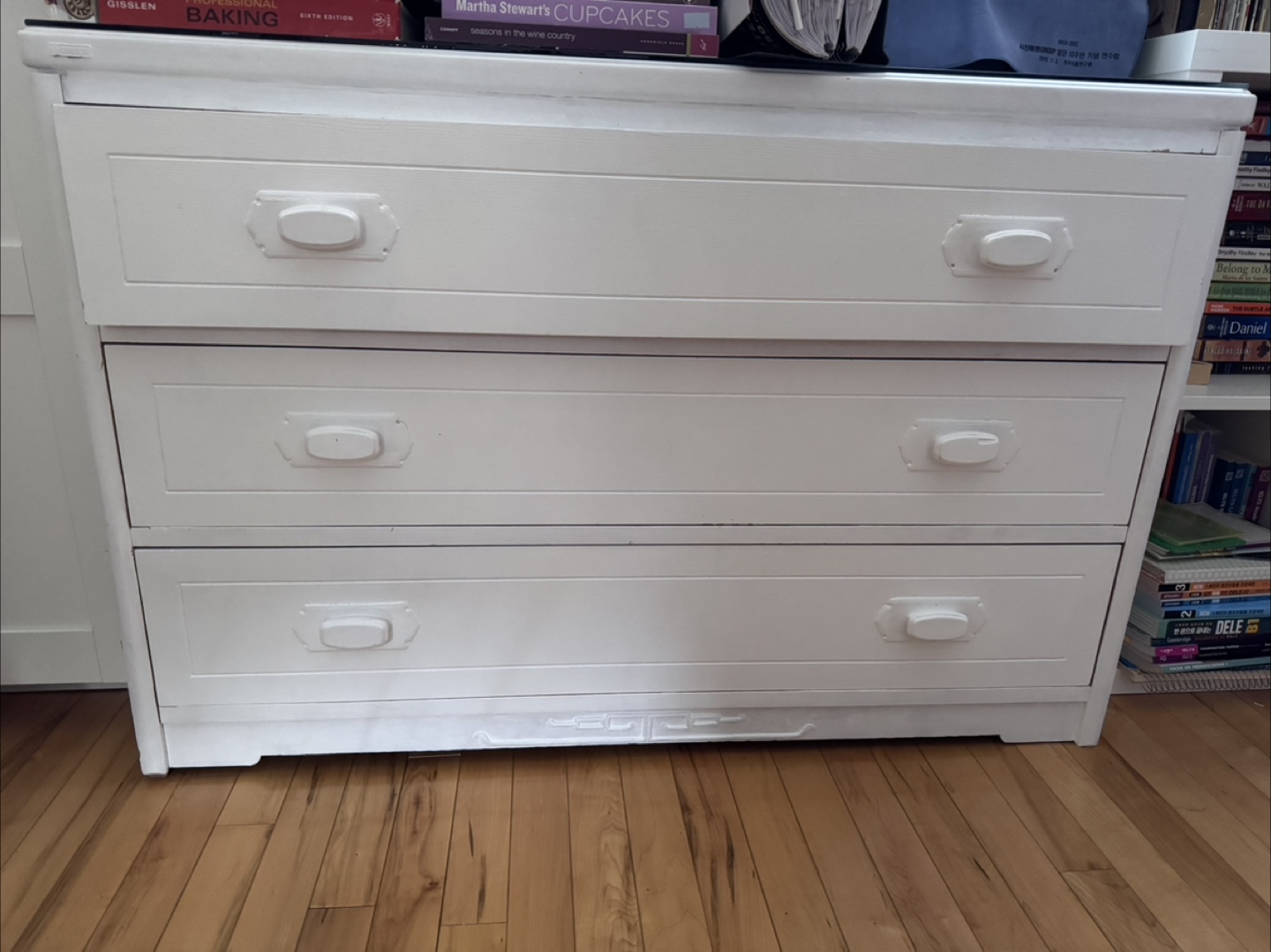 White 3-Drawer Dresser solid wood with glass