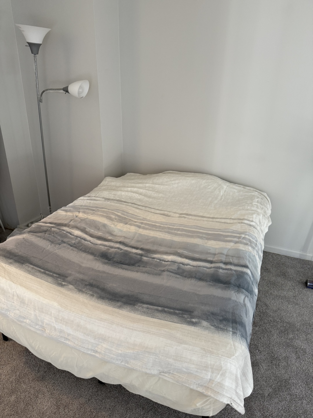 Full size mattress and metal bed frame