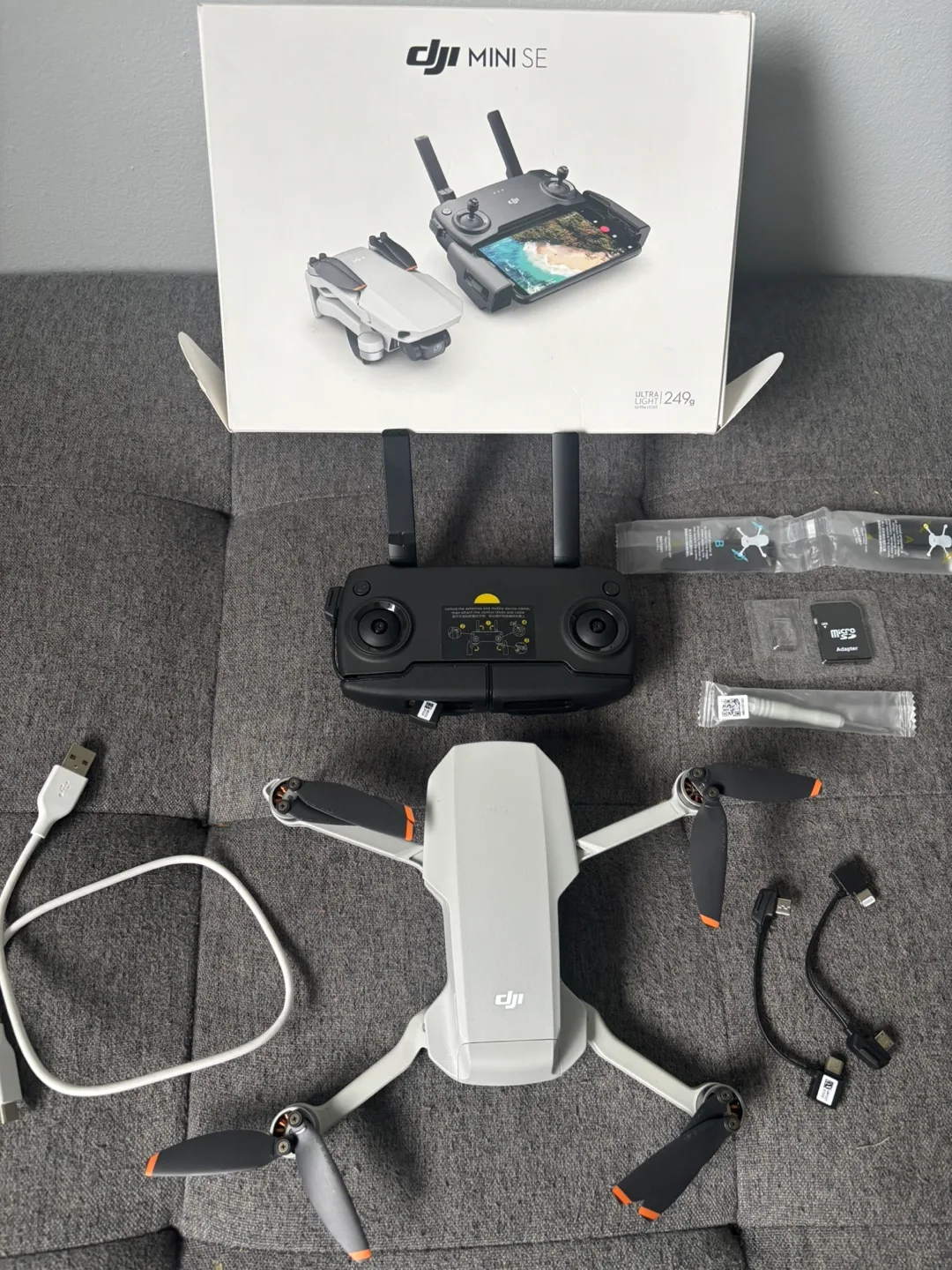 DJI Mini SE Drone thumbnail