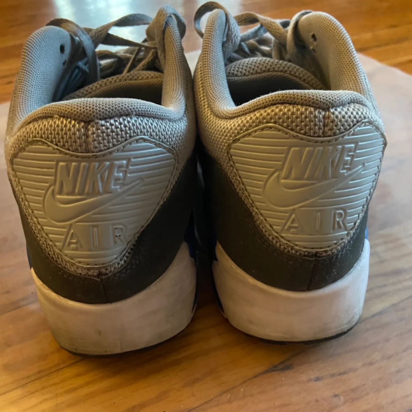 Size 9 - Nike Air Max 90 Ultra 2.0 Essential Gray - 875695-006 image indicator(7)