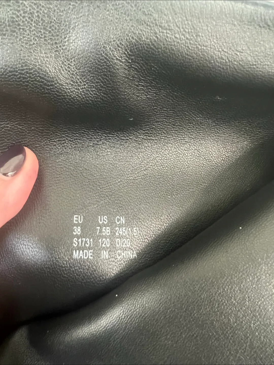 Stuart Weitzman Amber Over-the-Knee Boots image indicator(7)