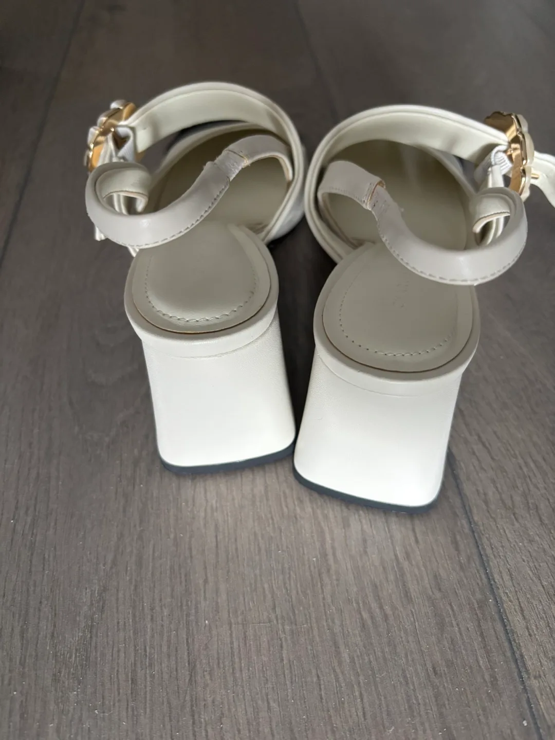 Brand New Charles & Keith Pearl Buckle Slingback Pumps Maryjane image indicator(4)