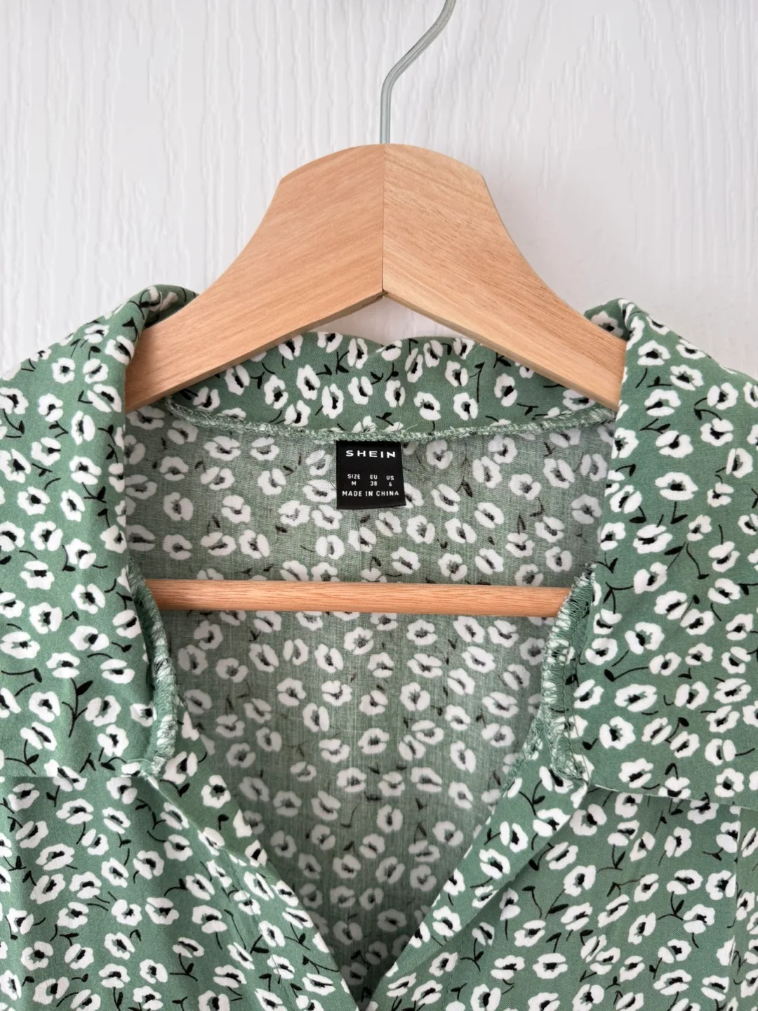 Shein Green Floral Midi Dress image indicator(4)