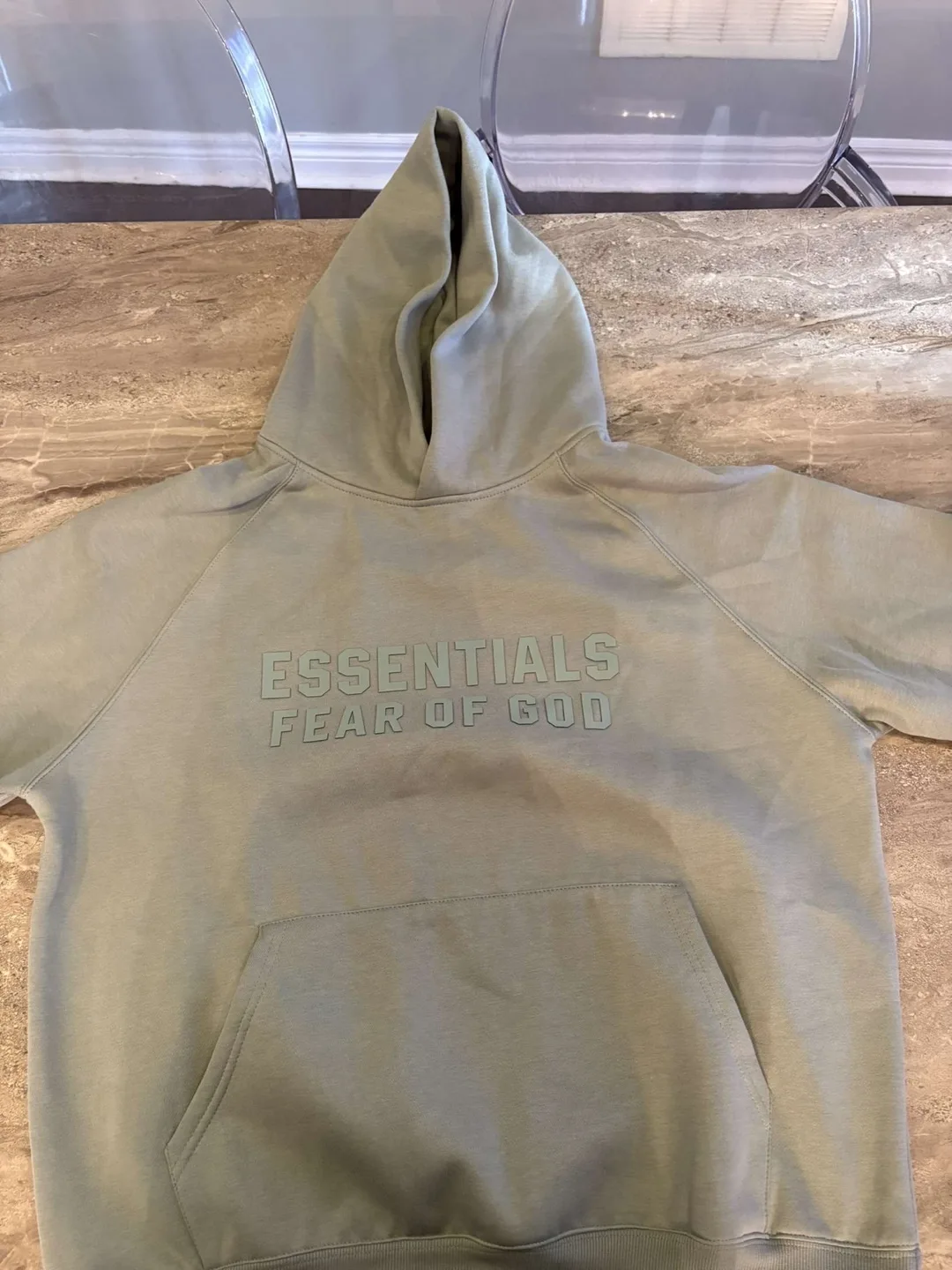 Seal essential hoodie image indicator(7)