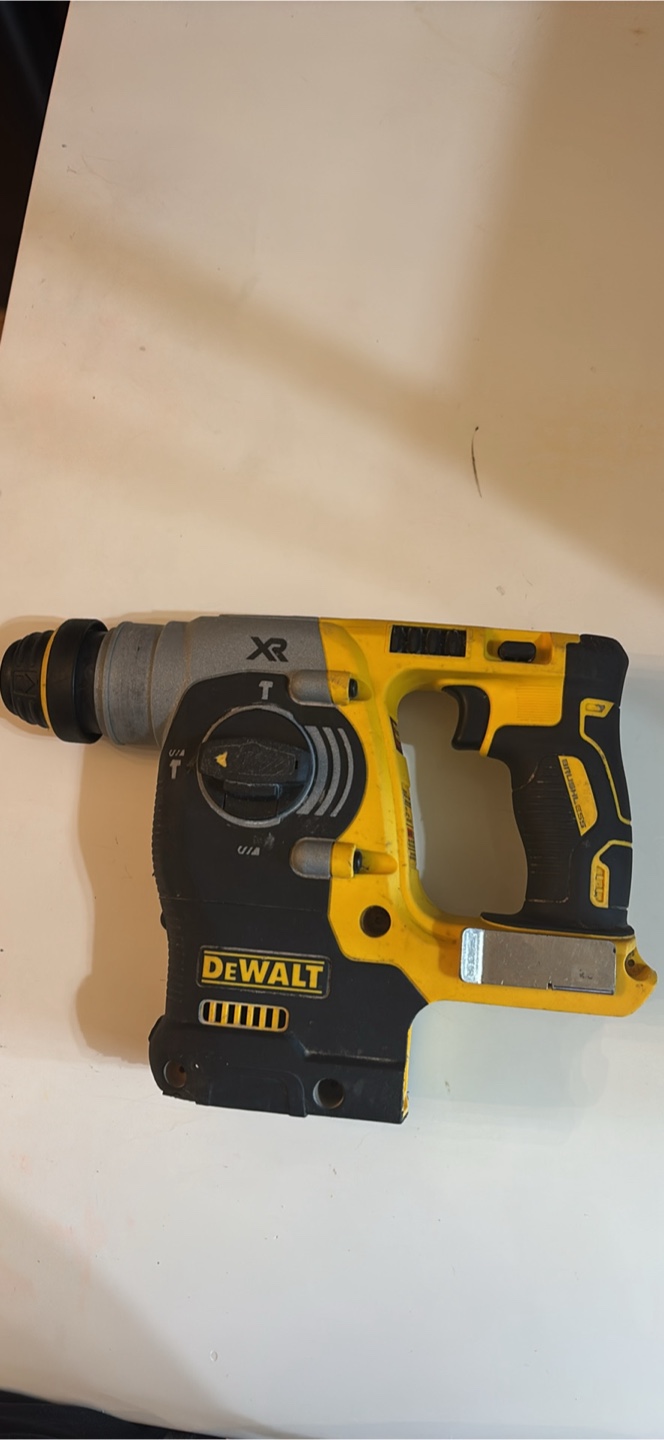 DeWalt XR Rotary Hammer Drill