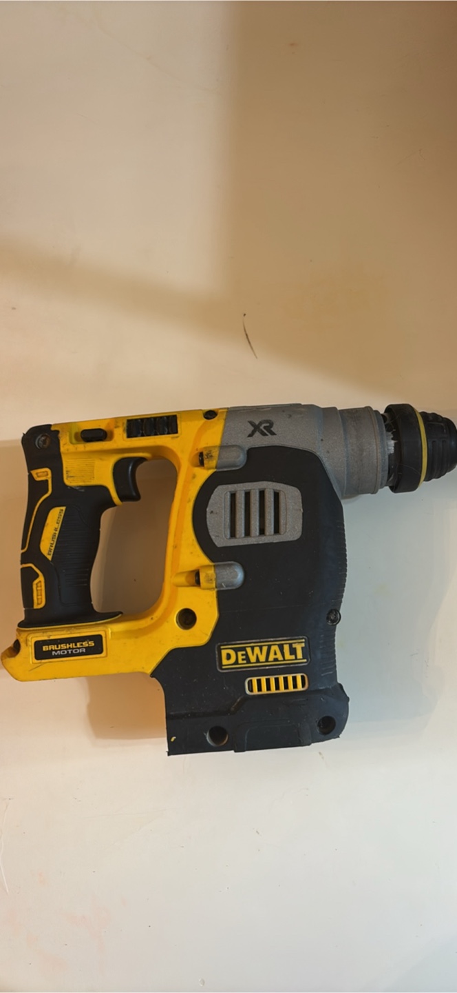 DeWalt XR Rotary Hammer Drill - photo 2