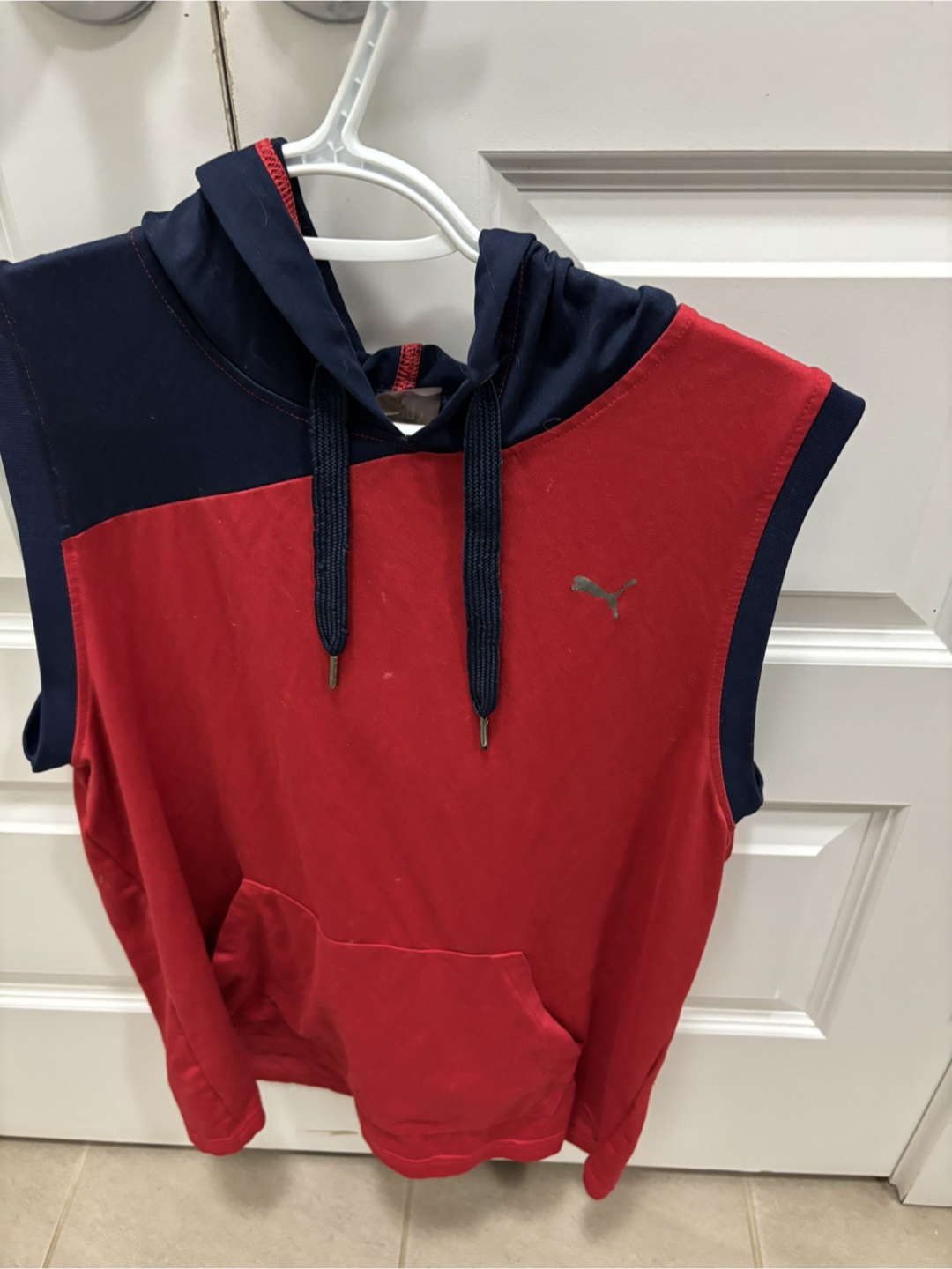 Puma Sleeveless Hoodie Size Small