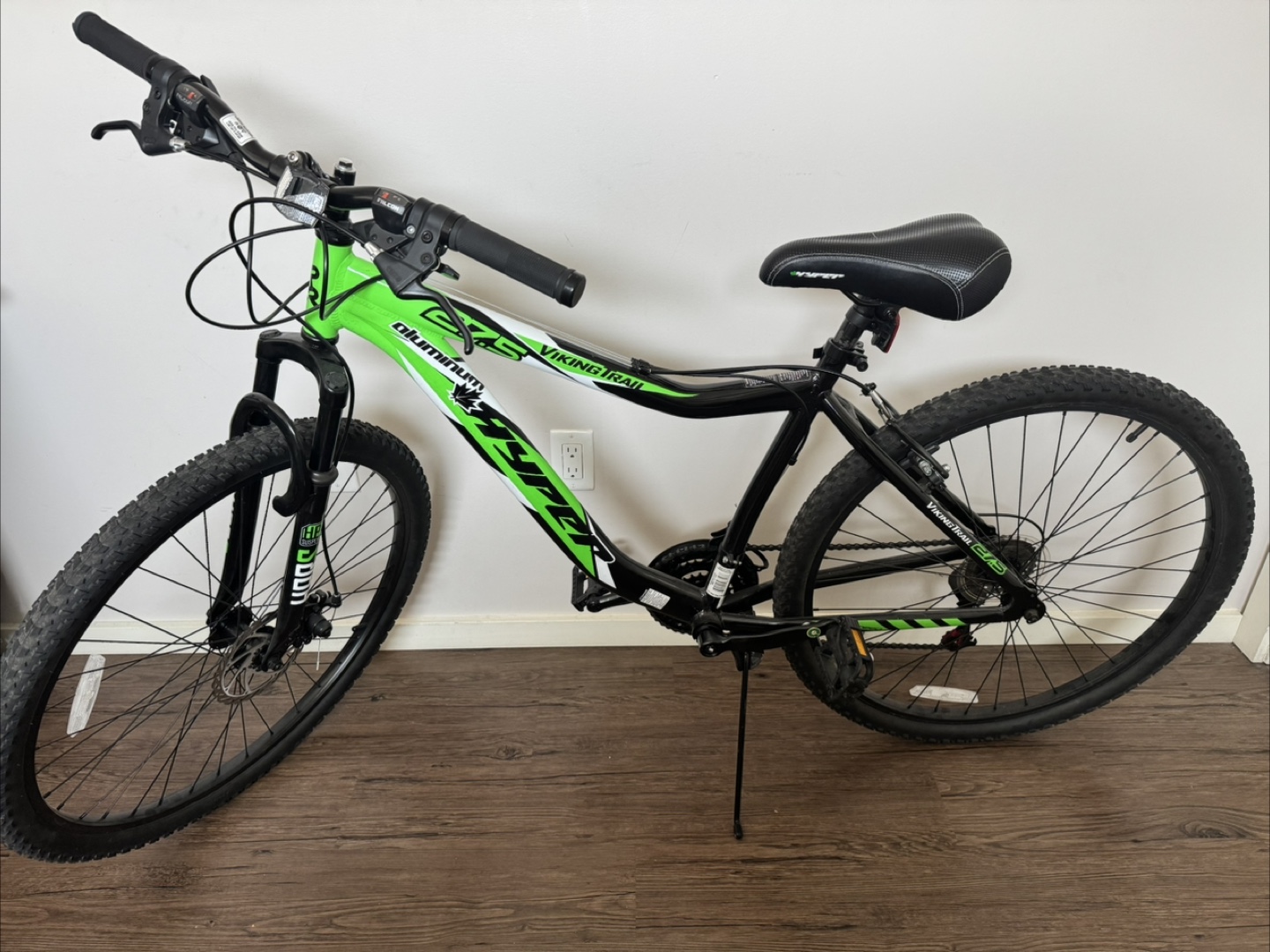Hyper Viking Trail 26" Mountain Bike - Green/Black - photo 2