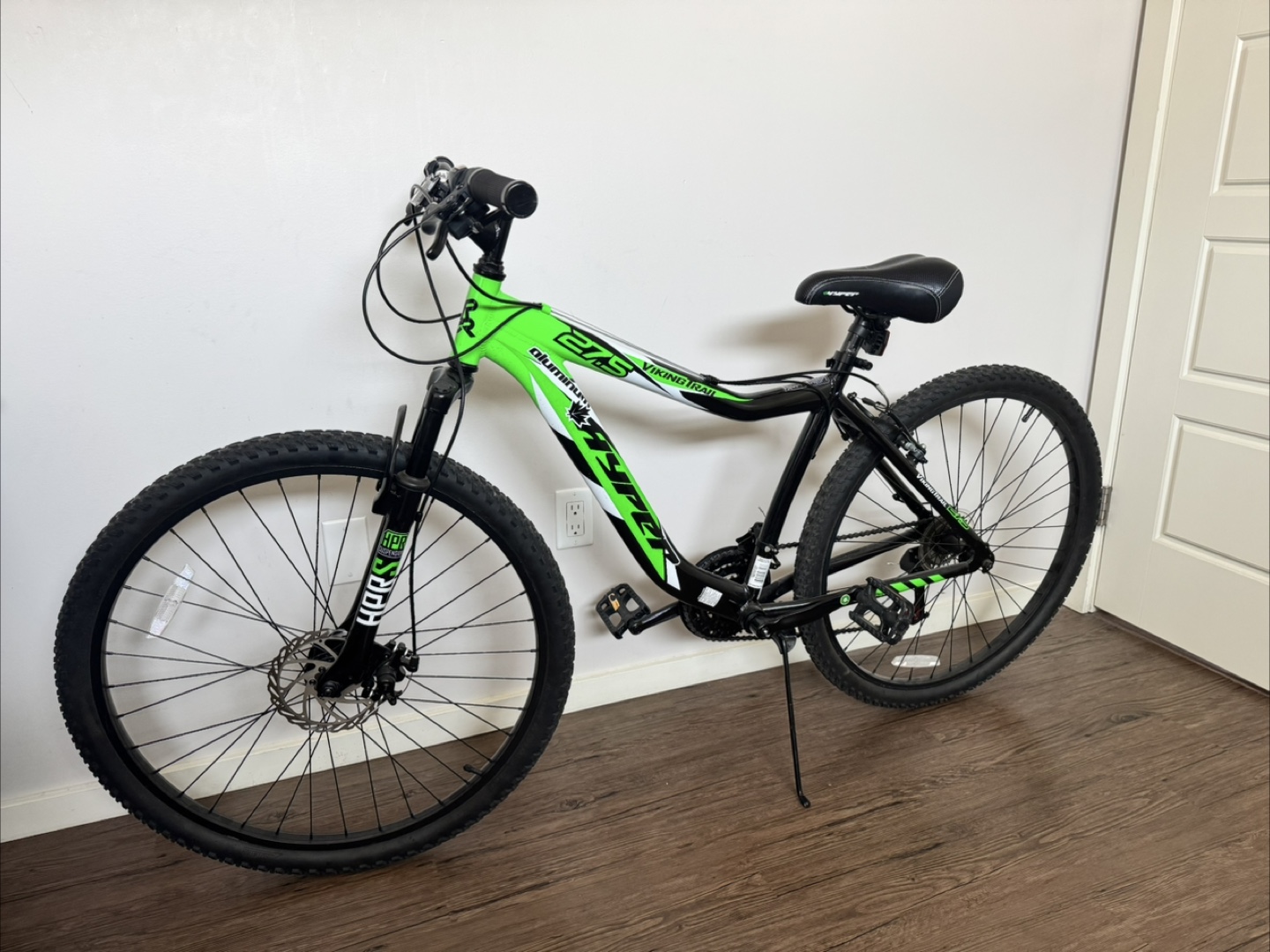 Hyper Viking Trail 26" Mountain Bike - Green/Black - photo 5