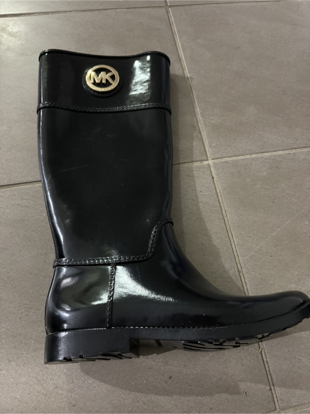 New Michael Kors Black Rain Boots Size 9 - photo 3