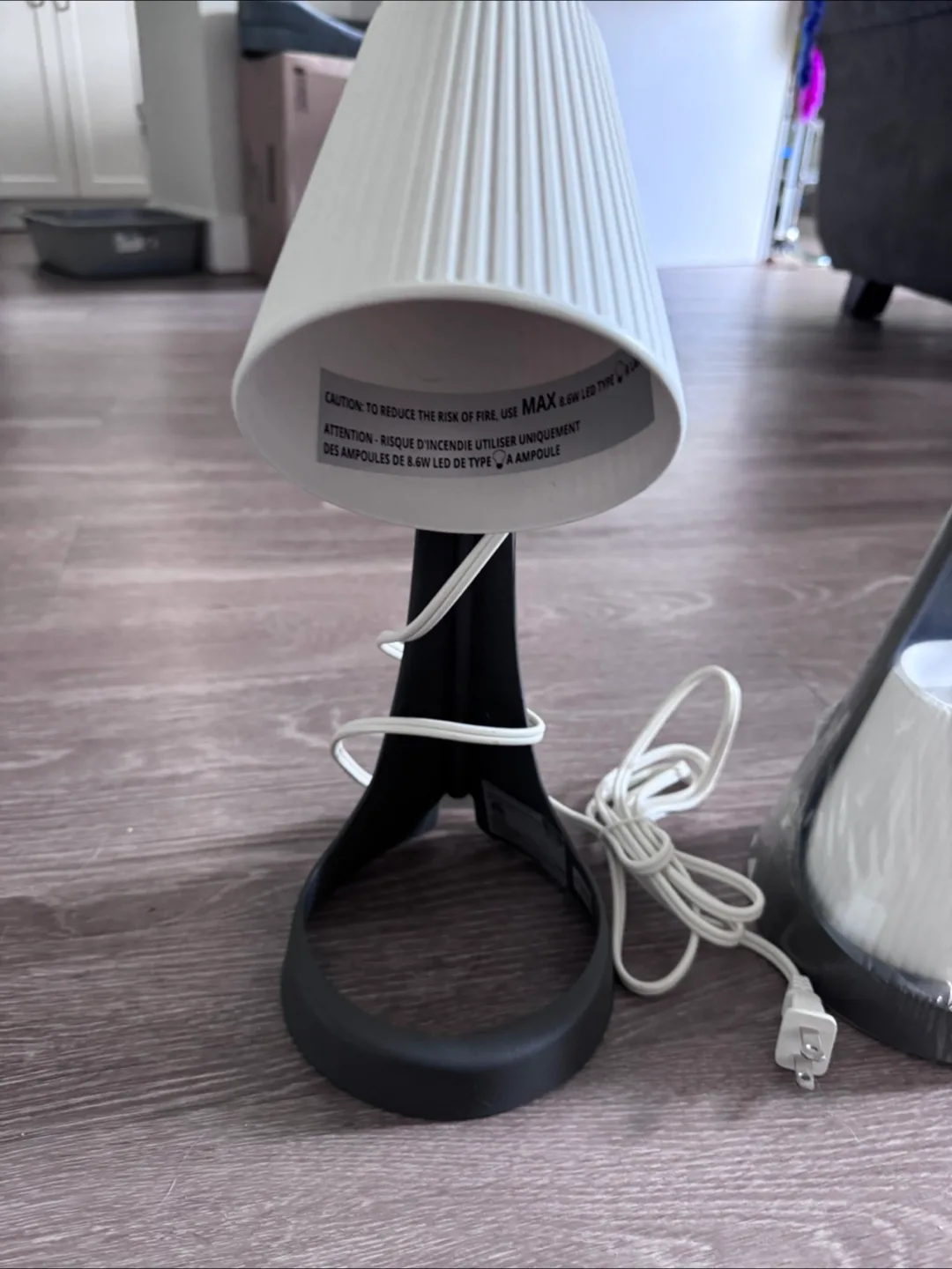 IKEA Skaftet Table Lamp Base with Shade - White image indicator(3)