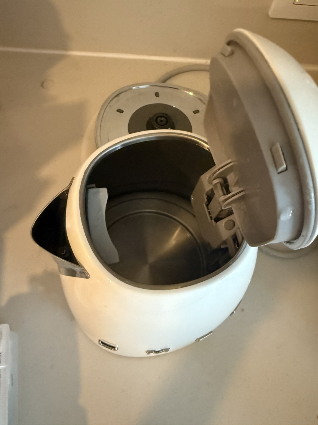 Smeg Kettle - White - photo 2