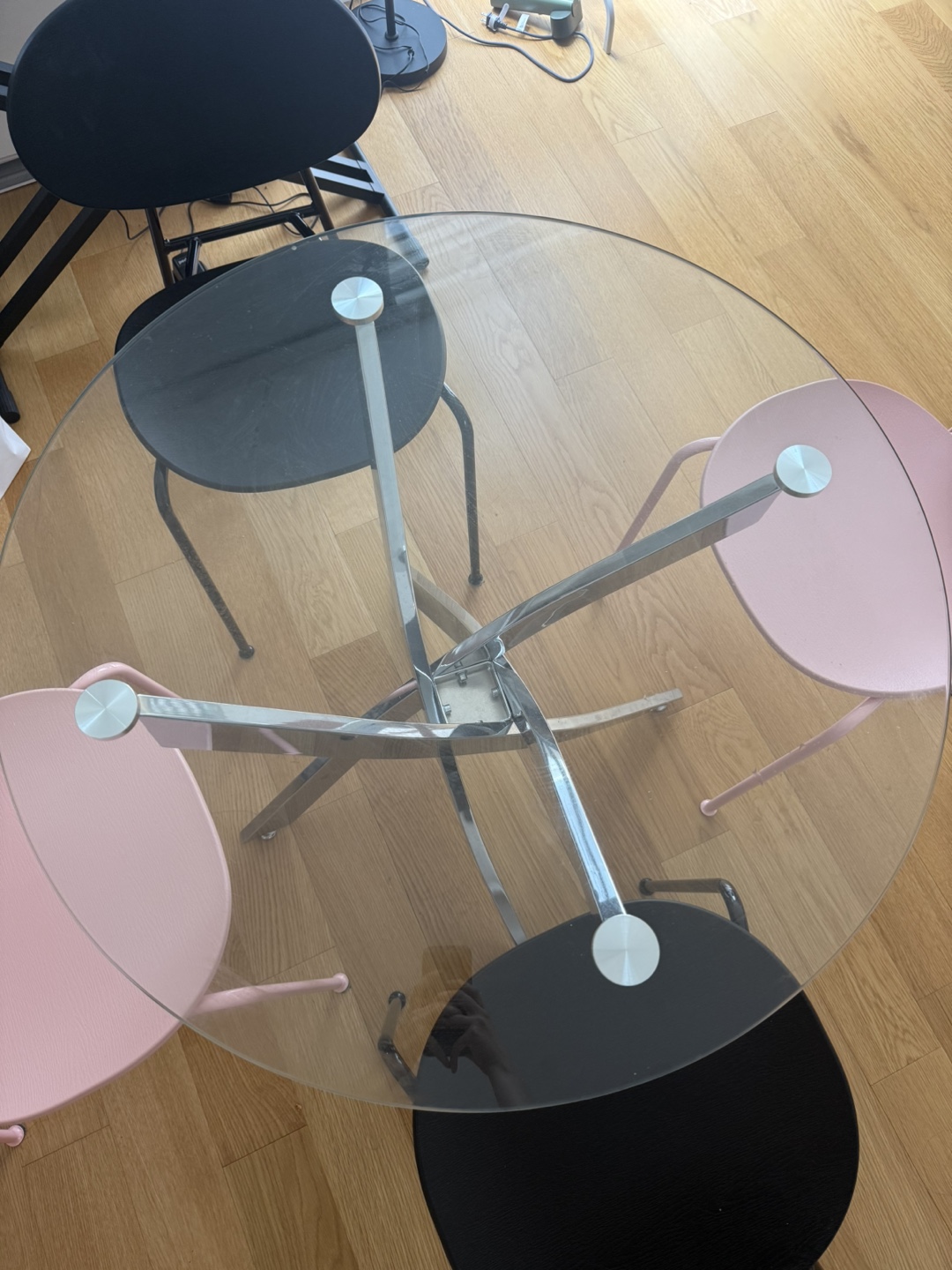 Glass Round Dining Table with Chairs - photo 3