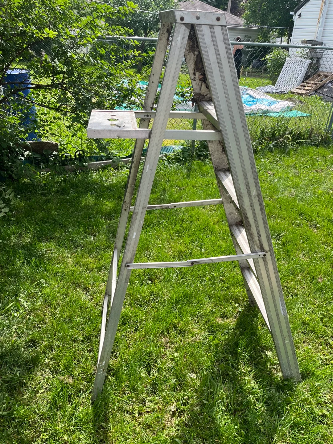 Aluminum Stepladder