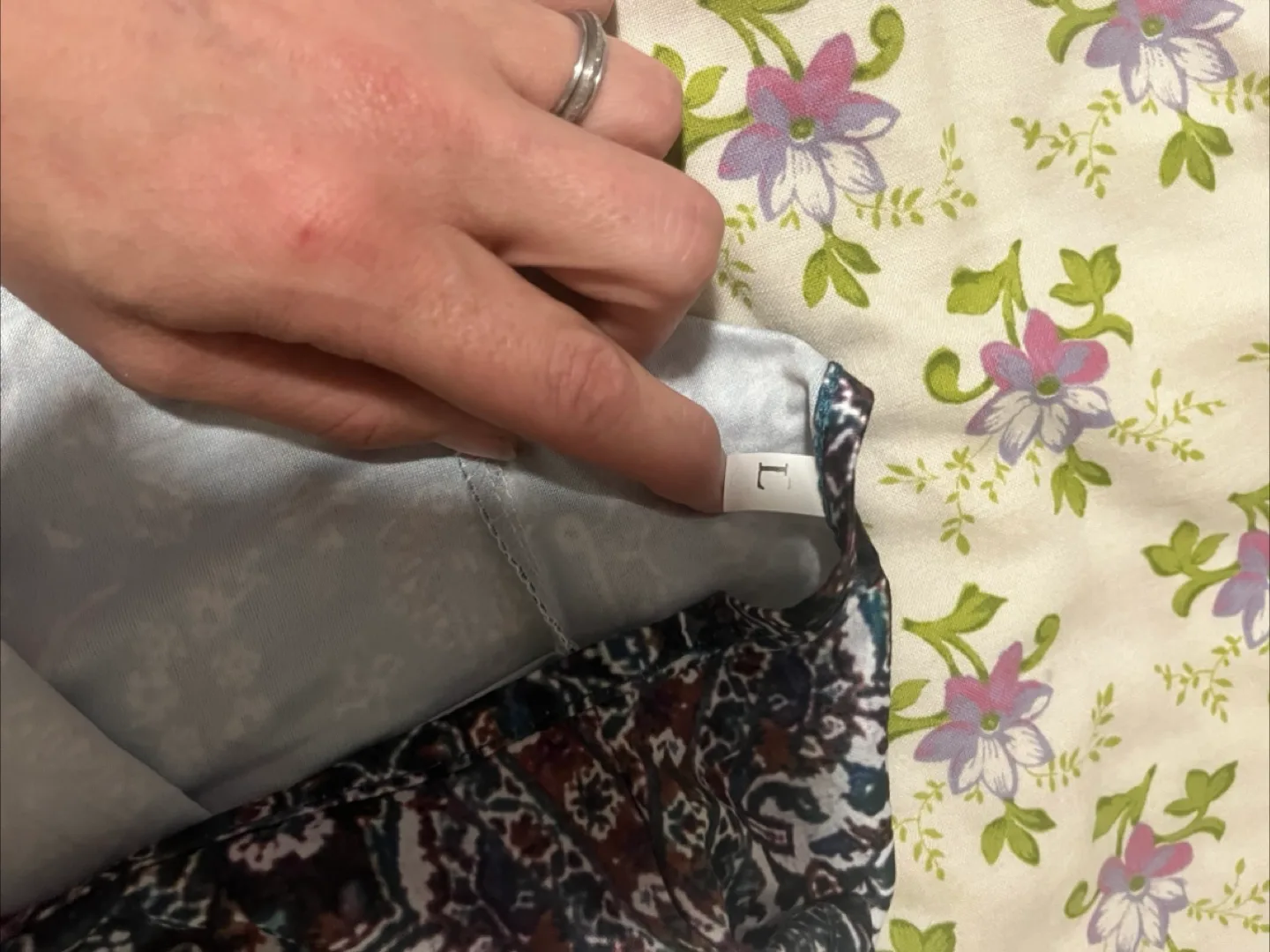 Assorted Women's Dresses - Size L image indicator(4)