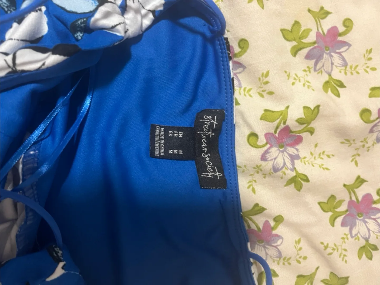 Assorted Women's Dresses - Size L image indicator(8)