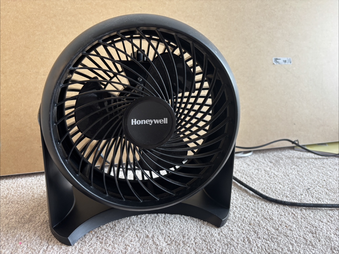 Honeywell Turbo Force Power+ Fan - Like New! - photo 2
