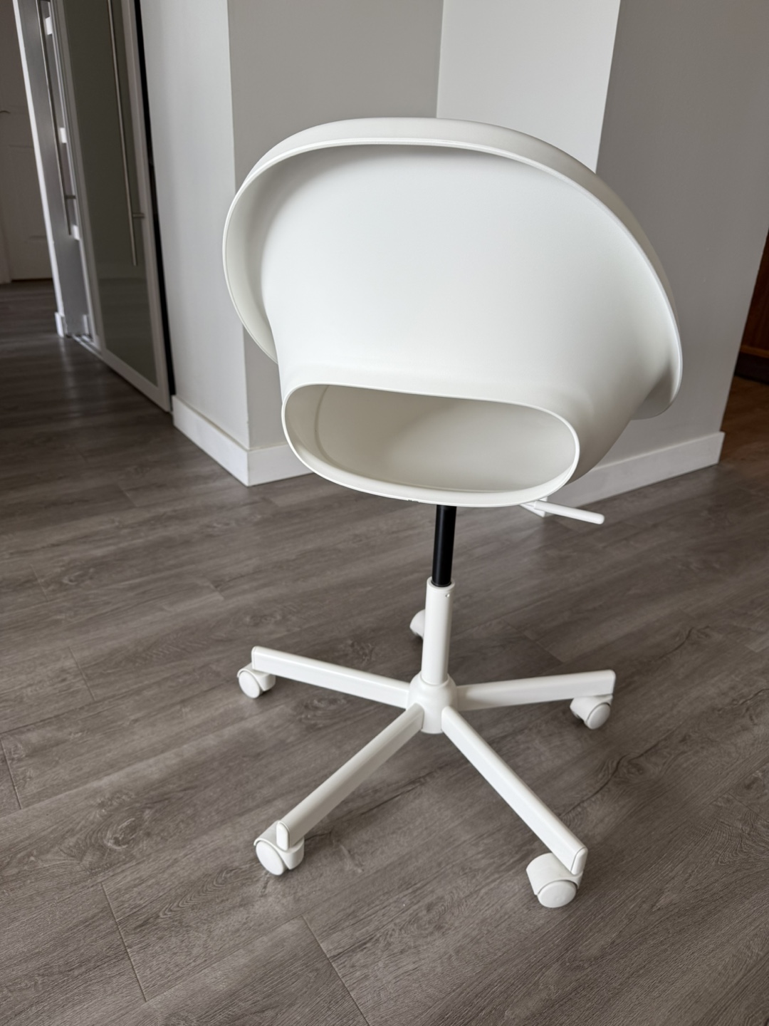 IKEA Swivel chair - photo 2