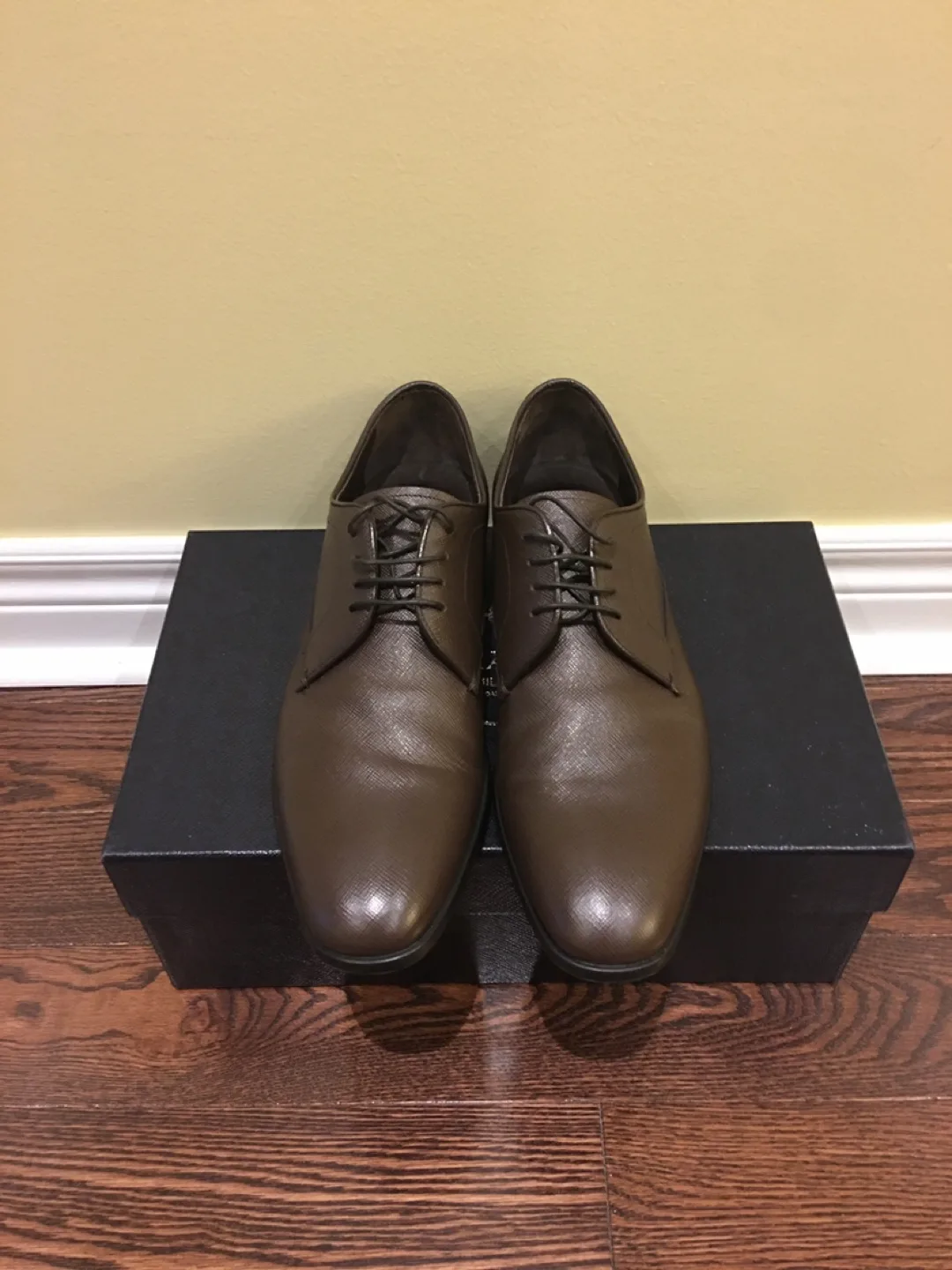 Prada Leather Shoes *NEW* image indicator(3)