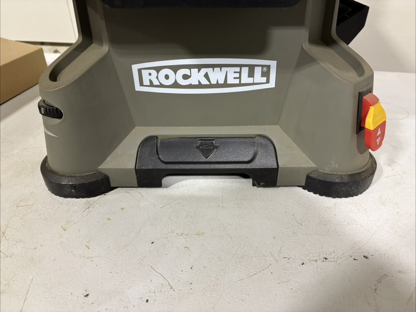 Rockwell RK7320 scroll saw with wall mount kit - photo 3