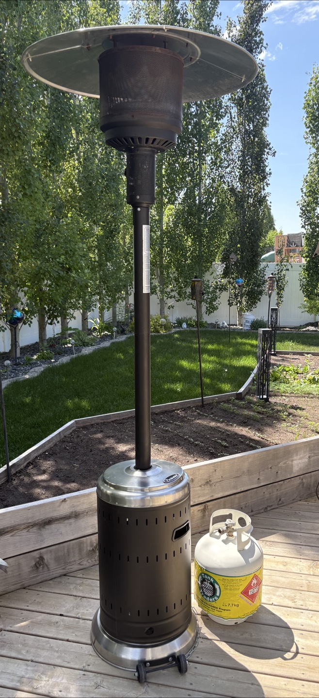 Paramount Patio Heater with propane tank