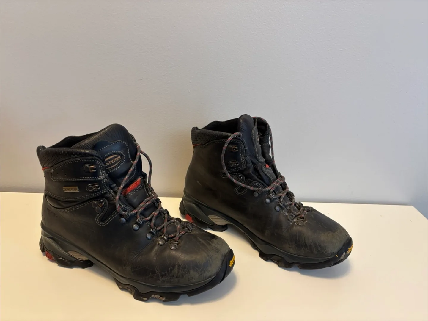 Zamberlan Vioz 996 Men’s Dark Grey Hiking Boots image indicator(3)