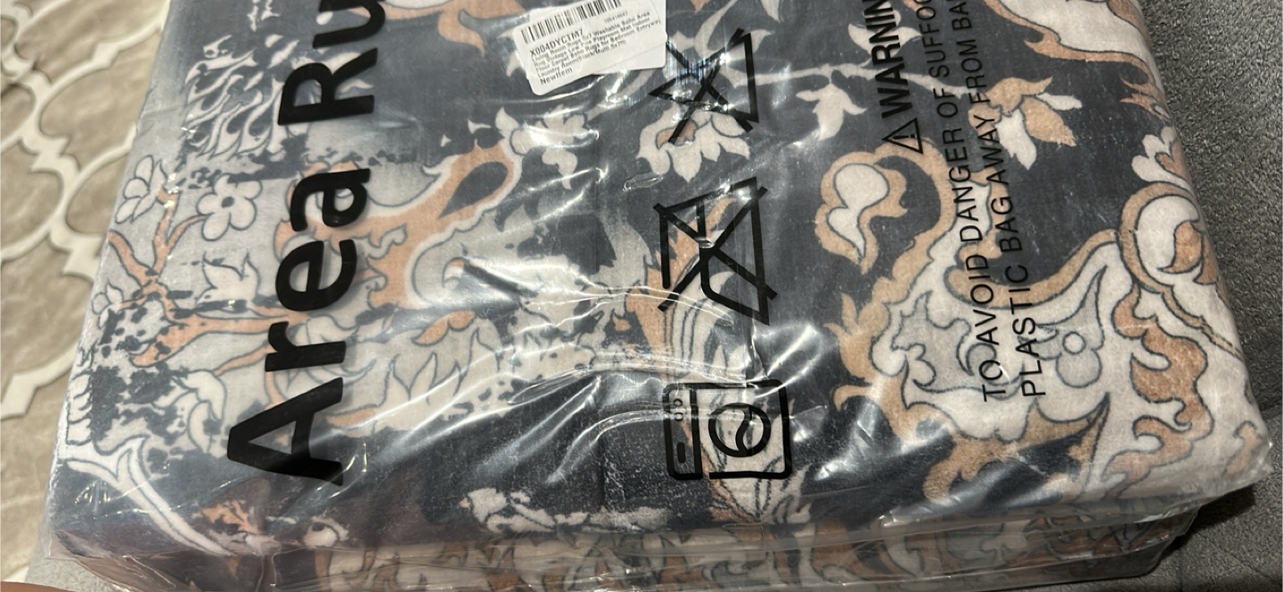 Area Rug, New in Package - photo 3