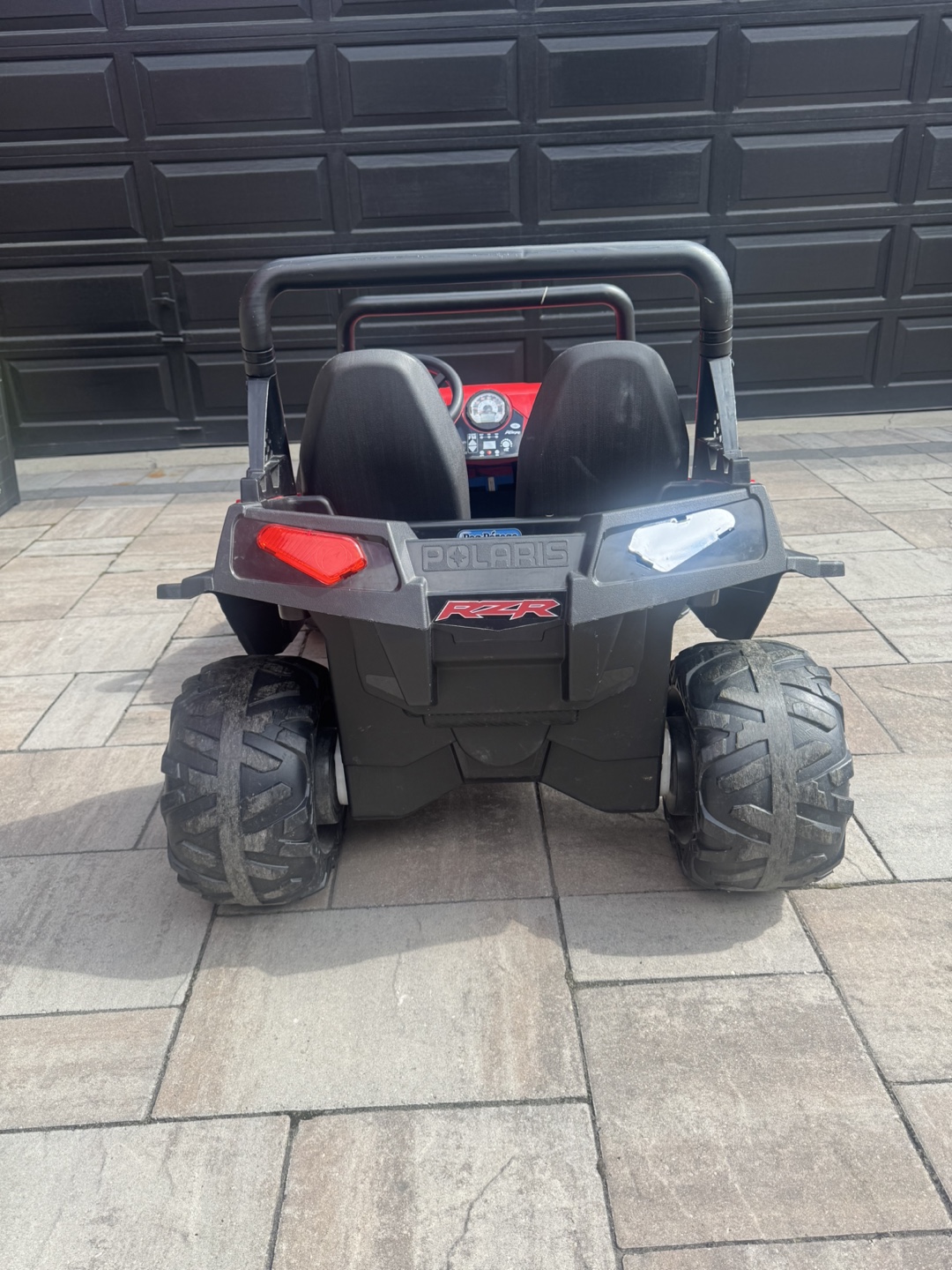 Polaris RZR 900 Ride-On Toy Car - photo 2