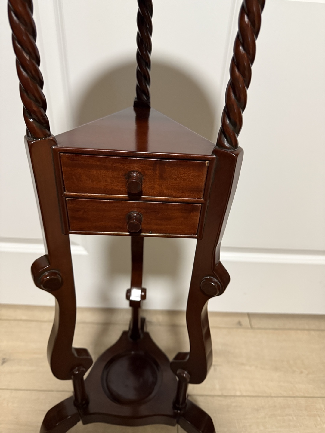 Antique Style Mahogany Plant Stand - photo 2