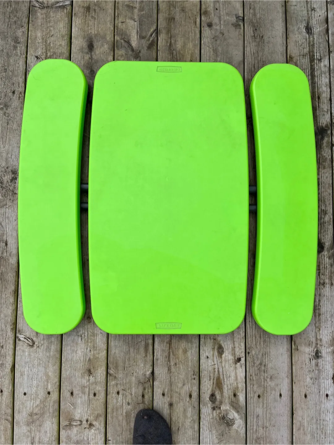 Lifetime Kids Picnic Table - Green image indicator(3)
