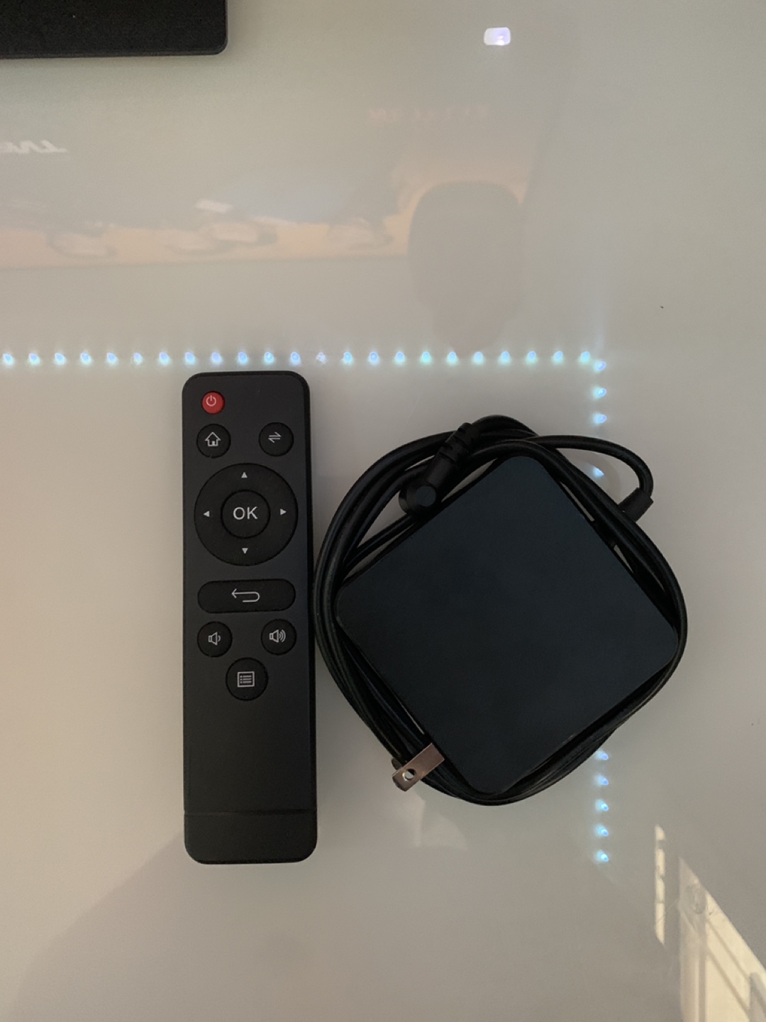 EZCast Beam Projector - photo 5