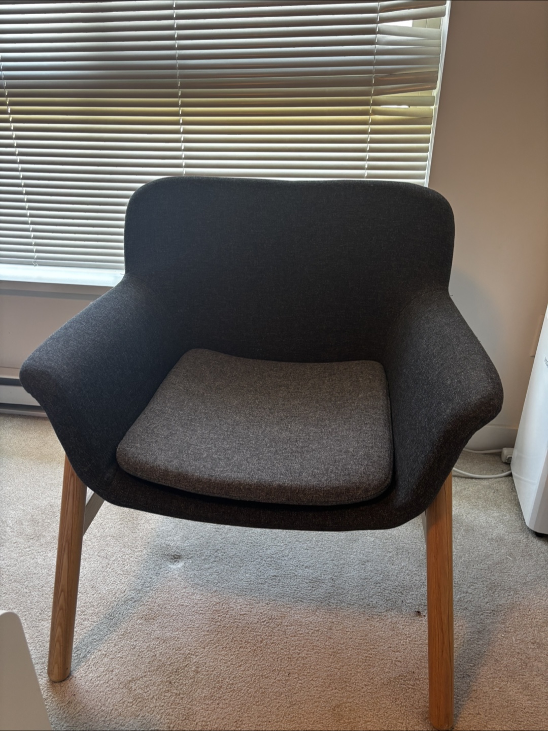 IKEA vedbo chair - photo 3