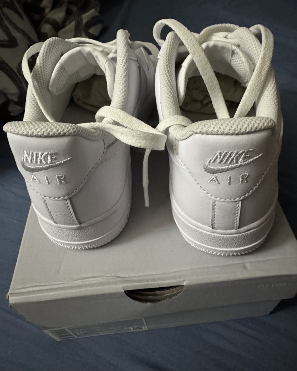 Nike Air Force 1 '07 Women's - Size 8.5 - photo 3