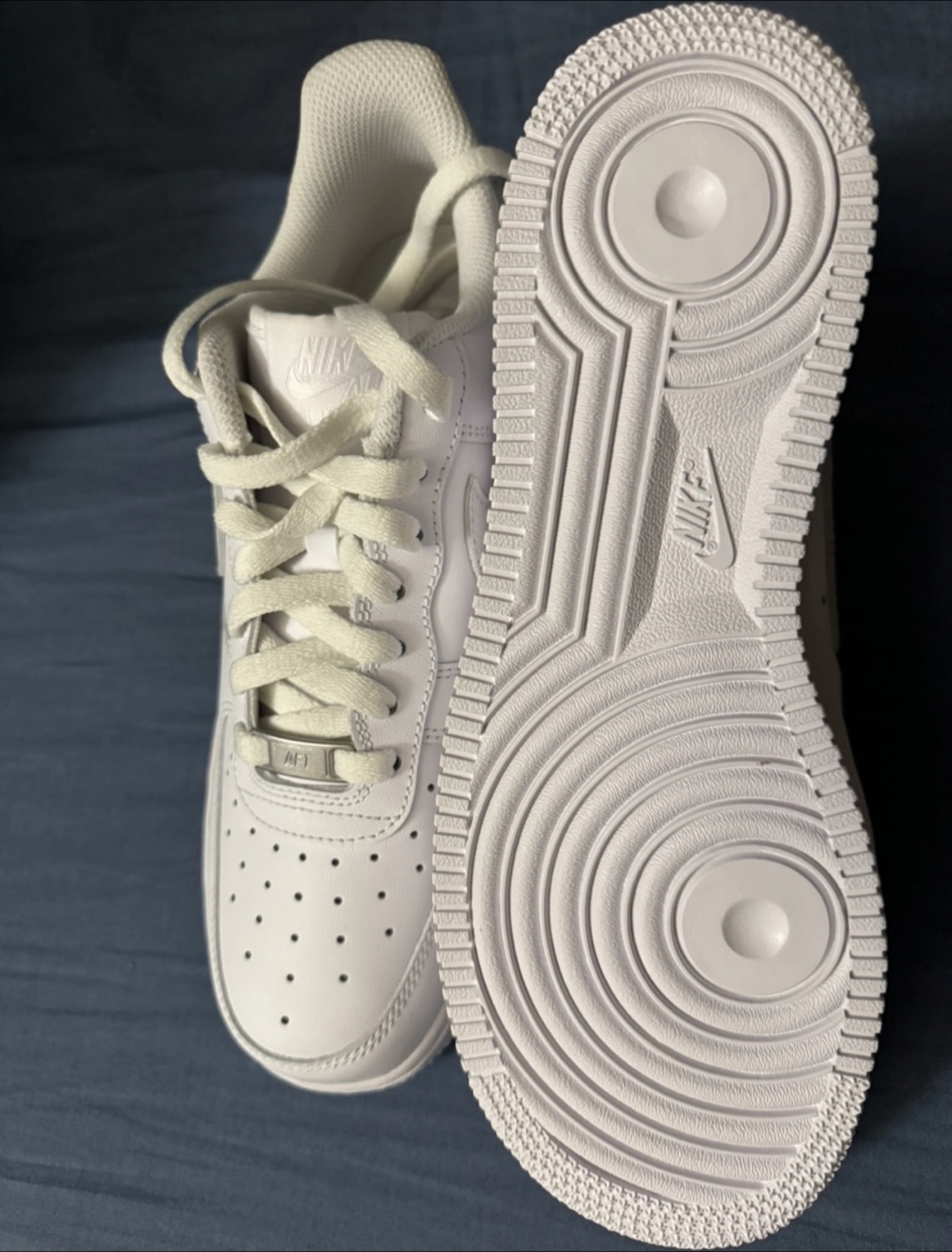 Nike Air Force 1 '07 Women's - Size 8.5 - photo 4