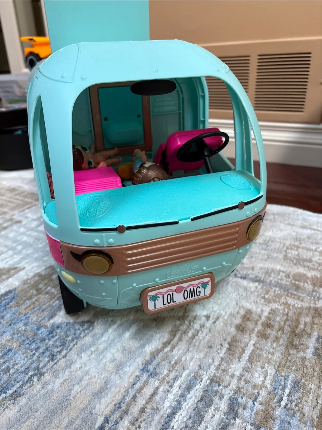 LOL Surprise OMG Glamper Camper image indicator(4)