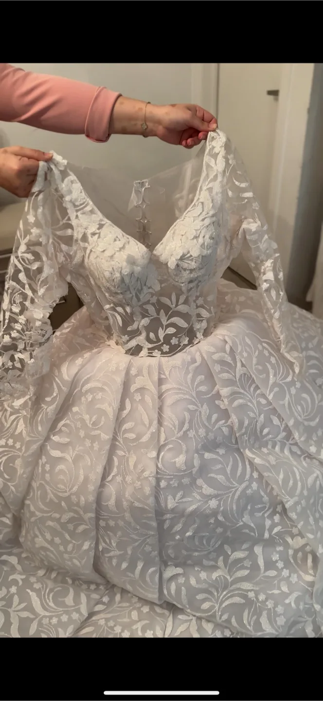 Wedding Dress - White, Floral Pattern image indicator(5)