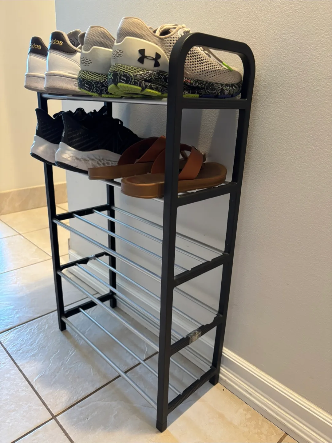 Black plastic Shoe Rack image indicator(2)