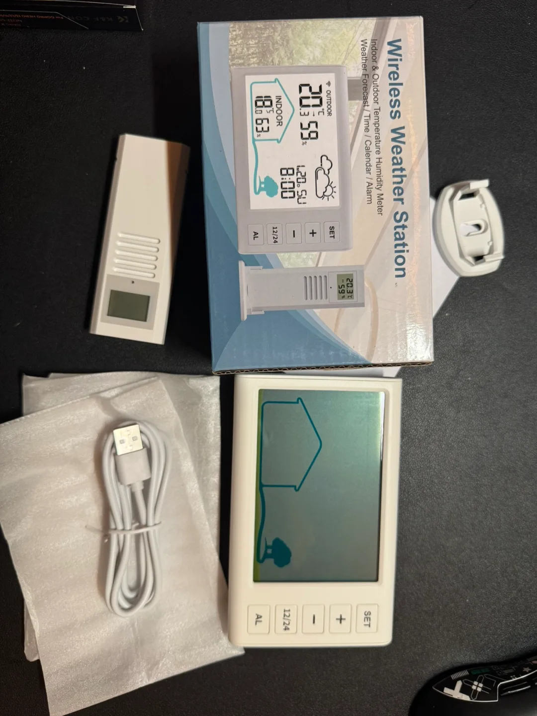 Wireless Weather Station - Indoor/Outdoor thumbnail