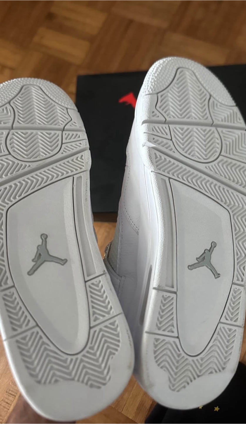Size 9.5 Jordan 4 Retro Pure Money (2017) - photo 5