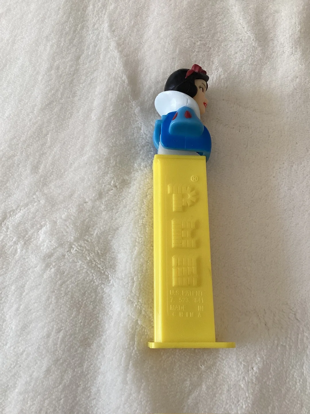 Disney Snow White PEZ Dispenser image indicator(5)