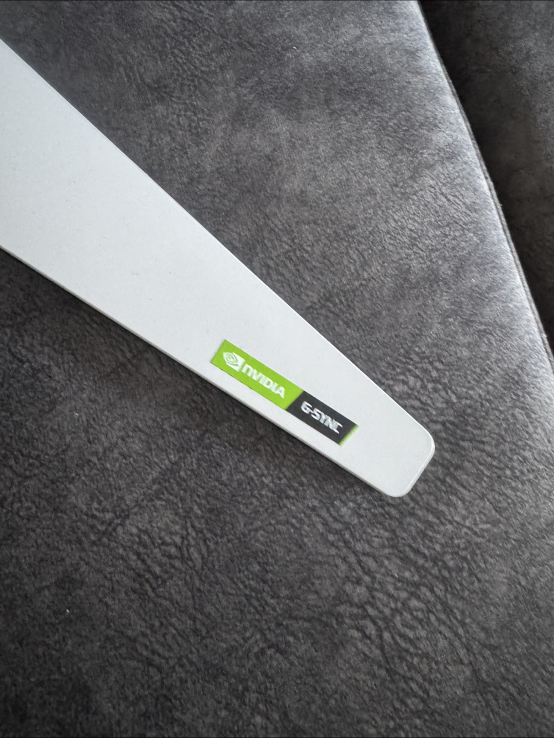 Nvidia G-Sync Monitor Stand - photo 3