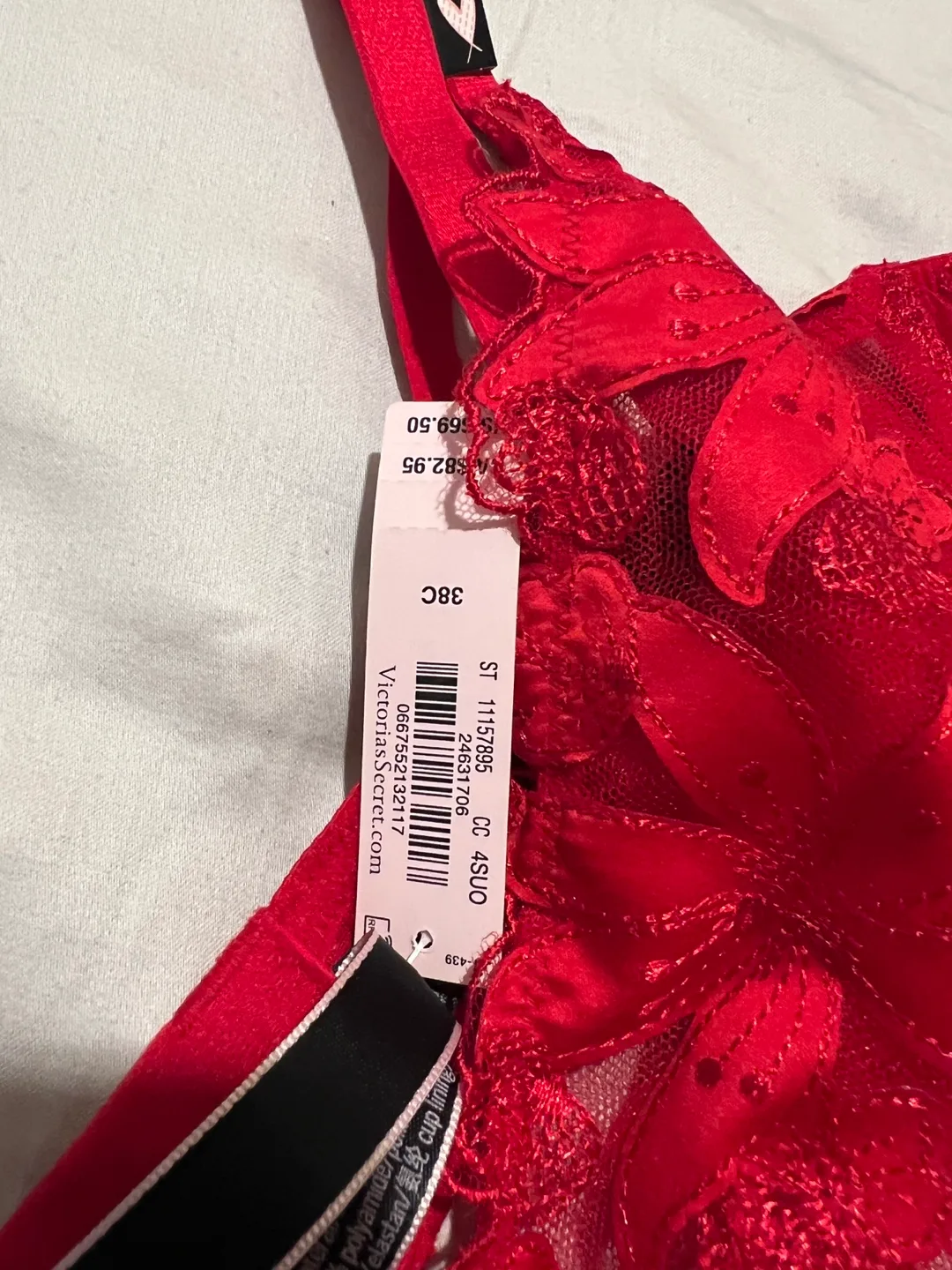 Victoria's Secret Red Lingerie Set - Size L/G image indicator(3)