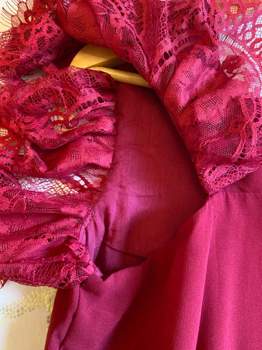 BNWT Burgundy Lace Sleeve Maxi Dress S/XS image indicator(5)