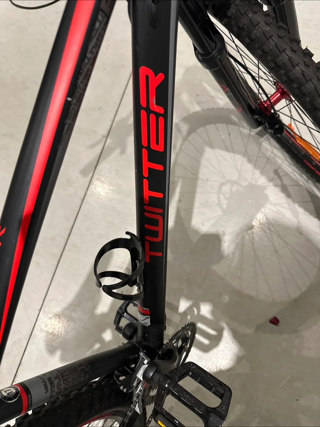 Customized Twitter Elvis 29er Mountain Bike for Men image indicator(6)