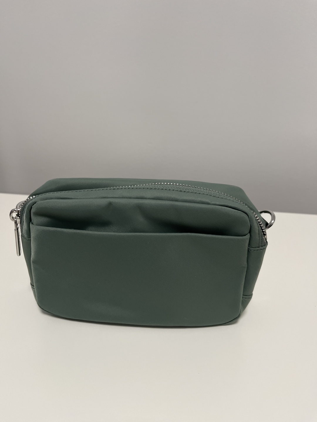 Lululemon everywhere Crossbody Bag - photo 2