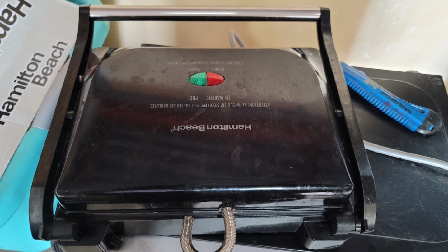 Hamilton Beach Panini Press & Compact Grill - photo 3