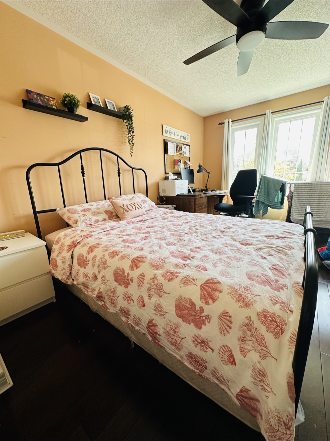 Fashionable Queen Bed Frame